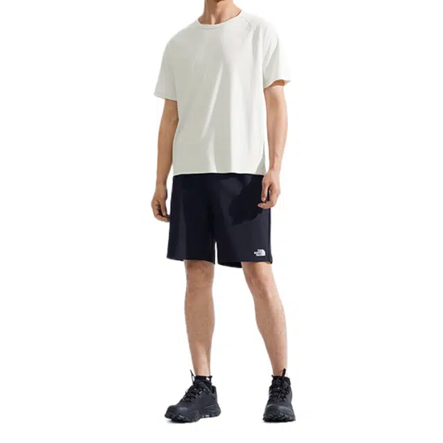 THE NORTH FACE SUN SMOOTH The North Face T