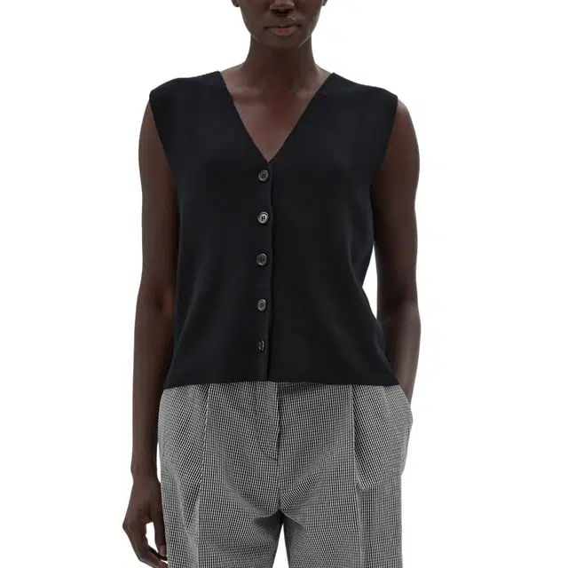MARGARETHOWELL