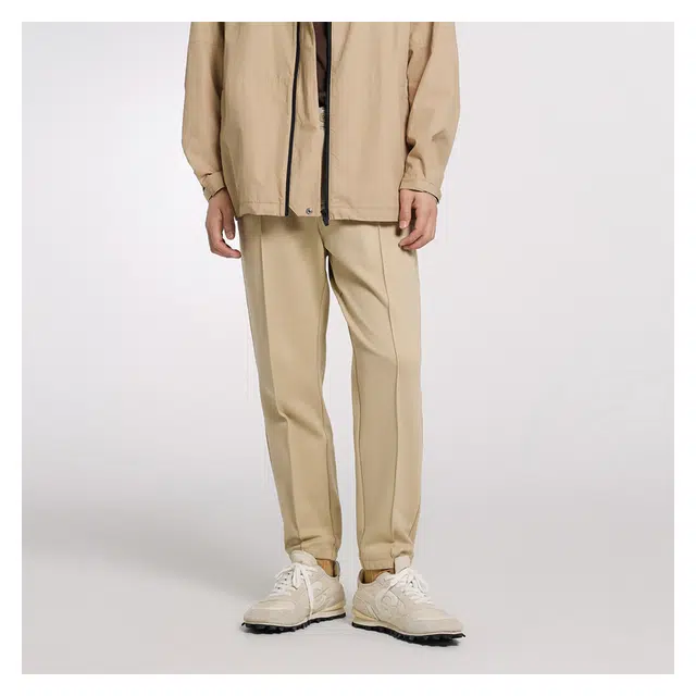 FW23