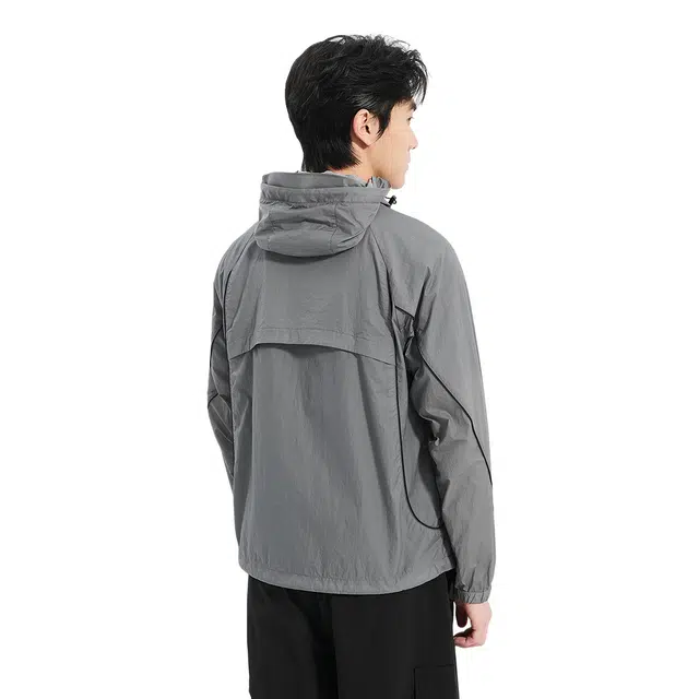 利郎 时尚都市连帽轻薄款防紫外线百搭防晒服 男款
