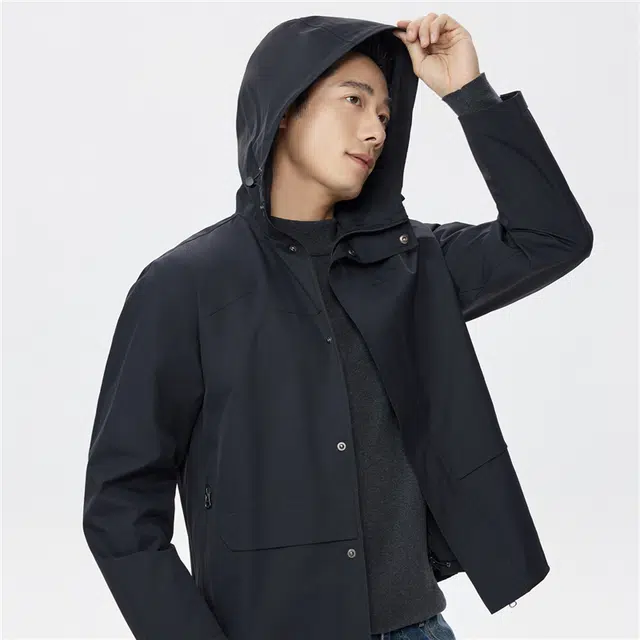佐丹奴 休闲外套防风防泼水口袋宽松连帽夹克 男款