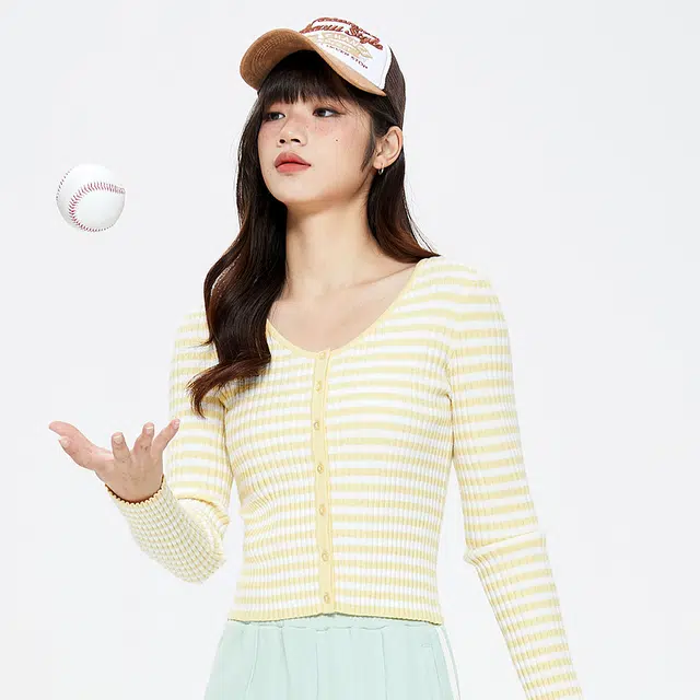 美特斯邦威 国潮撞色条纹修身长袖开衫针织衫 女款