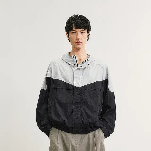 速写 宽松轻薄长袖连帽夹克外套 男款