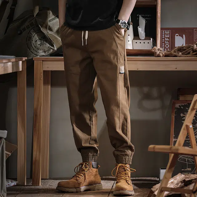 BAGGY