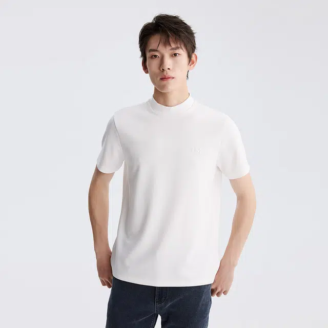LESS IS MORE T