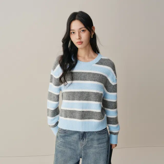 太平鸟 宽松休闲时尚慵懒条纹短款柔软针织衫 女款