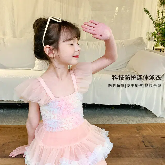 俞兆林 时尚洋气舒适少女泳衣裤 中小童