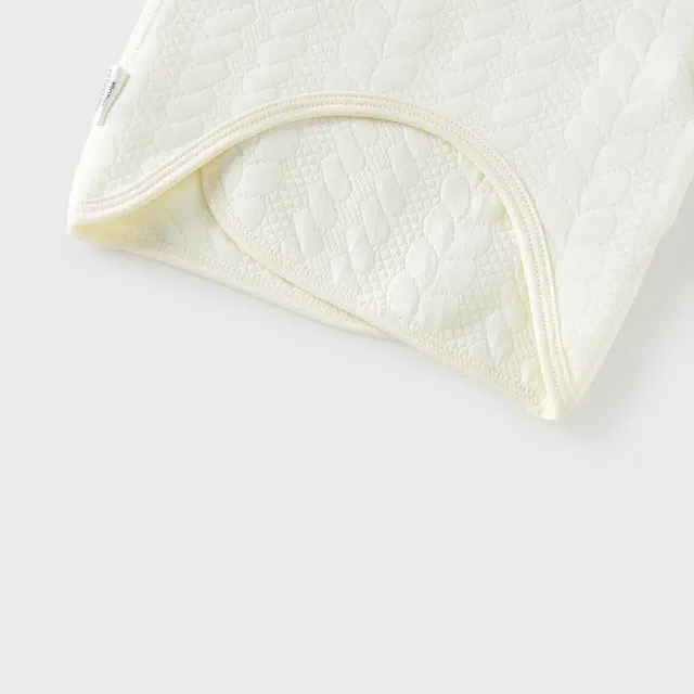 童泰上衣 透气舒适简约 婴幼童