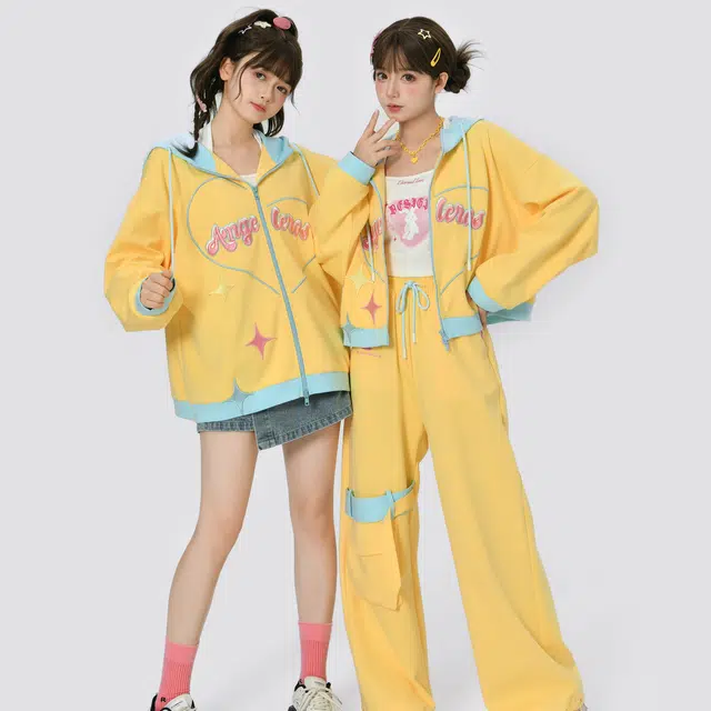 森女部落 原创多巴胺元气活力黄休闲连帽闺蜜装甜美帽衫卫衣 女款