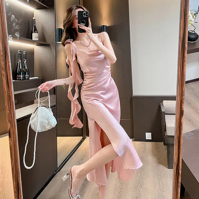 水中花 法式气质开叉高级感花朵褶皱优雅吊带连衣裙 女款