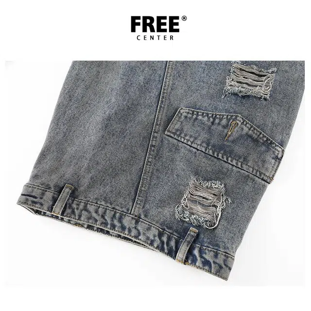 FREE CENTER