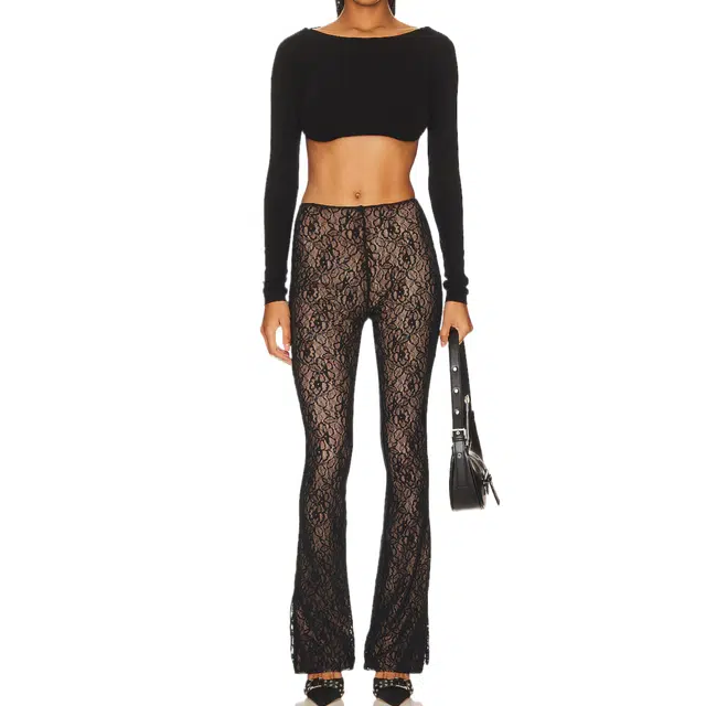 SUPERDOWN Ravin Crop Top