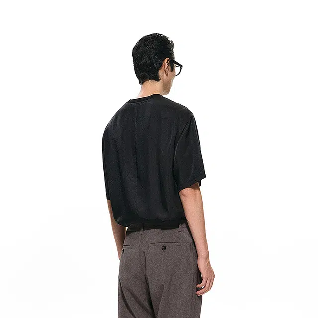 T 001