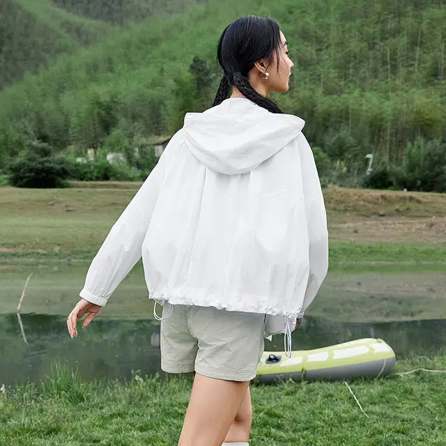 玖姿安娜蔻 时尚舒适百搭连帽气质休闲防晒服 女款
