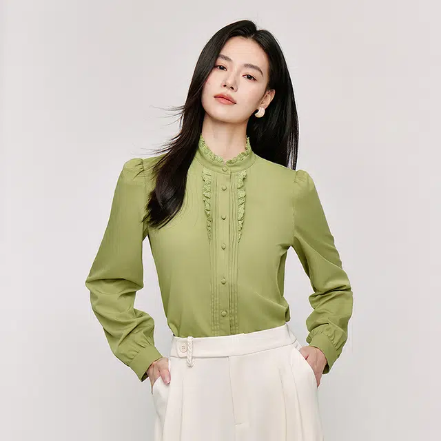 茵曼 法式纯色立领单排扣荷叶边简约舒适长袖衬衫 女款