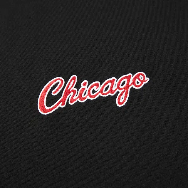 Mitchell Ness x NBA T
