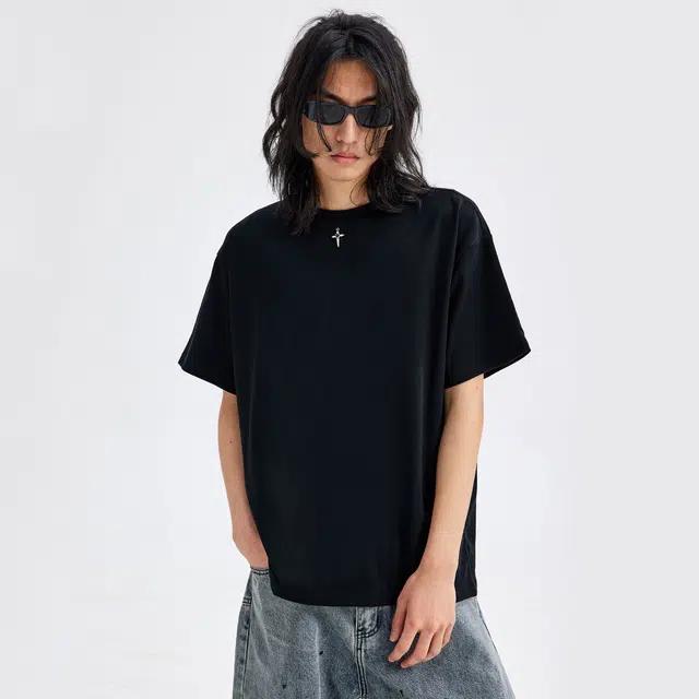 RUIZENLUO T