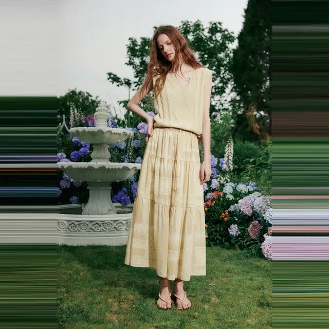 ELLE A