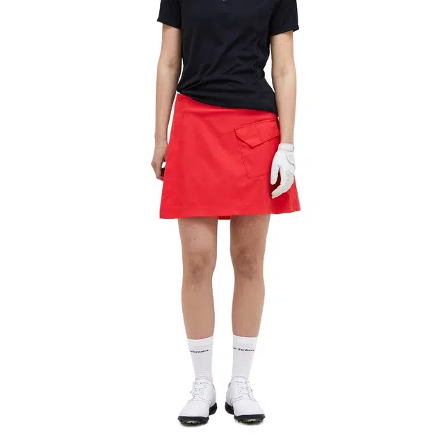PEAK PERFORMANCE SS25