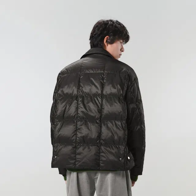 速写 纯色单排扣翻领宽松短款羽绒服外套 男女同款