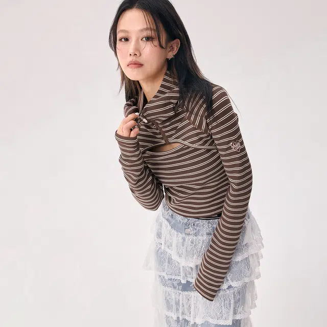 CHUU T