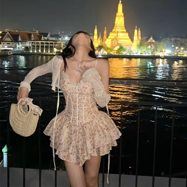 FINDSME GAGA