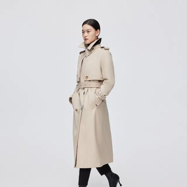 波司登 长款新款时尚都市休闲户外羽绒服 女款