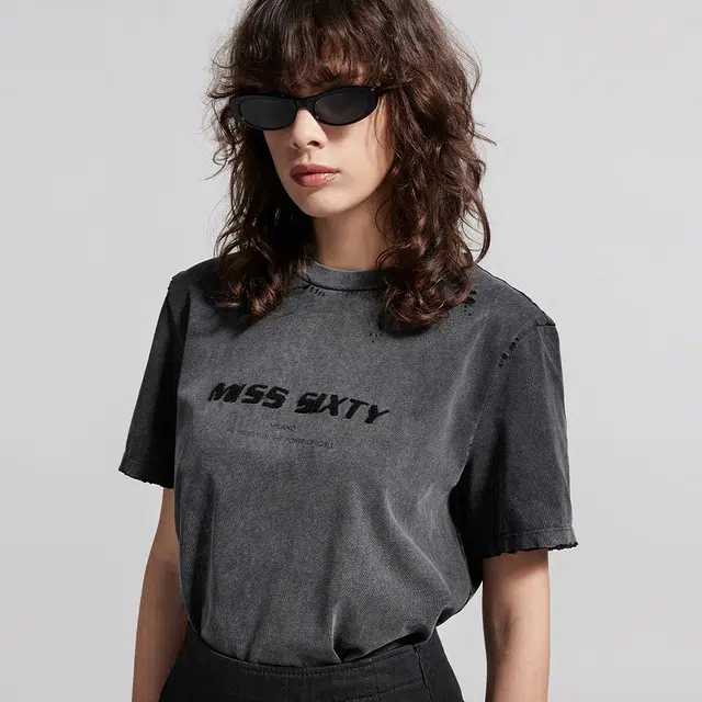 Miss Sixty T