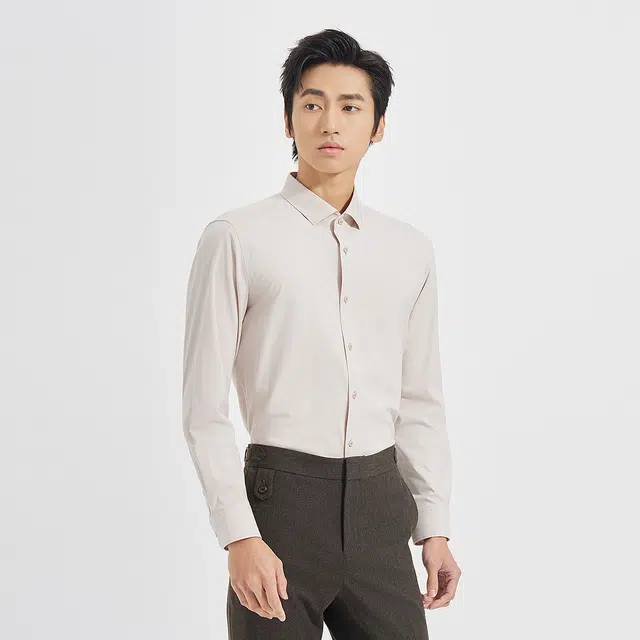 利郎 品味商务纯色尖领质感简约百搭衬衫 男款