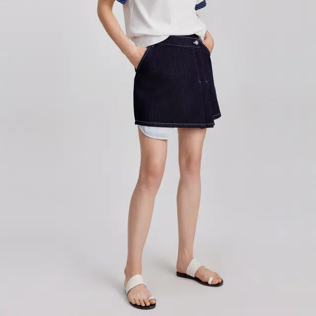 ELLE A