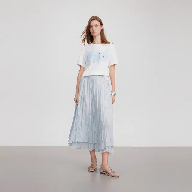 ELLE T