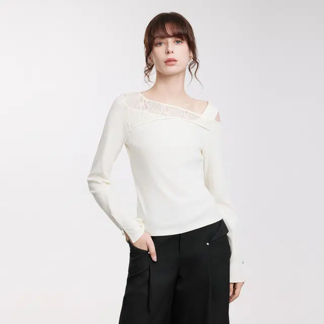 ELLE T