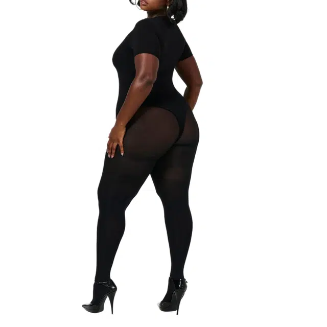 NAKED WARDROBE NW Short Sleeve Bodysuit Curve