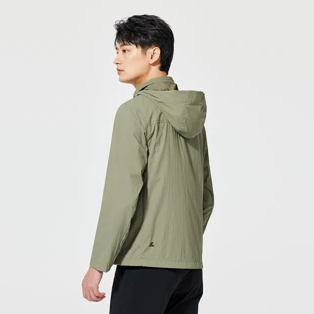 利郎 商务休闲纯色简约百搭防紫外线轻薄防晒服 男款