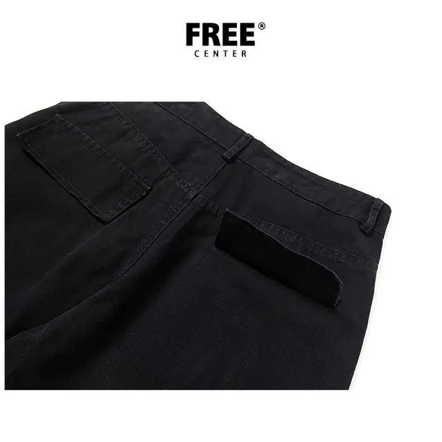 FREE CENTER