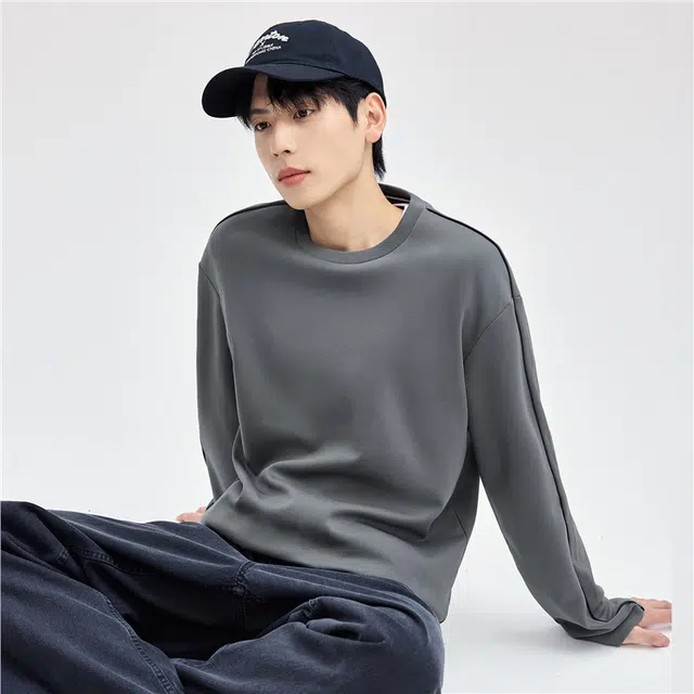 佐丹奴 时尚休闲针织圆领套头卫衣 男款