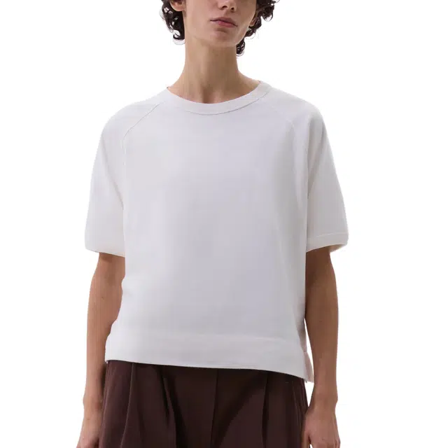 MARGARETHOWELL T