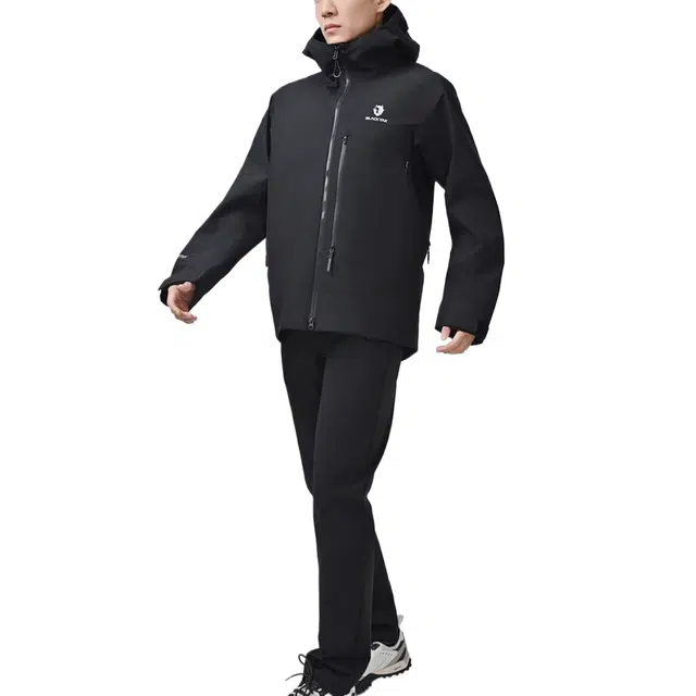 BLACKYAK GORE-TEX