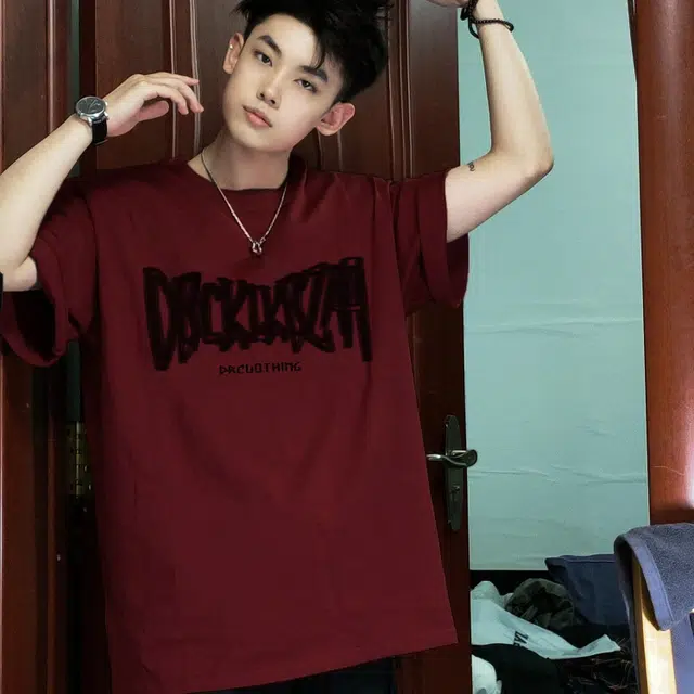 HIPHOPPUNKS T