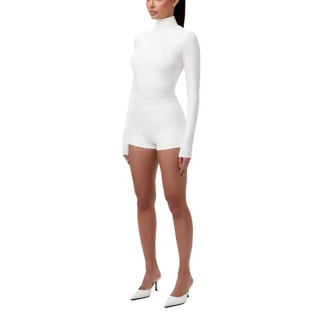 NAKED WARDROBE T