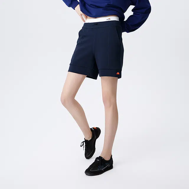 ellesse Logo