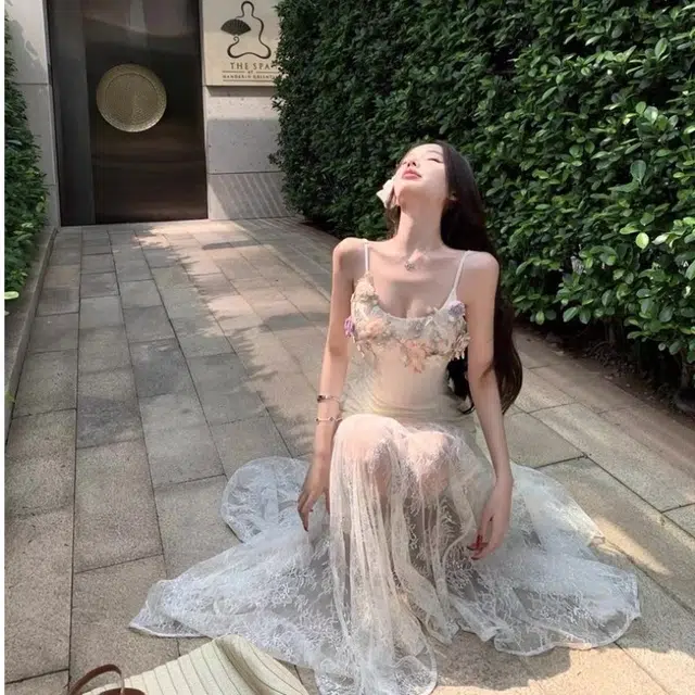 水中花 精致轻熟风蕾丝鱼尾吊带连衣裙 女款