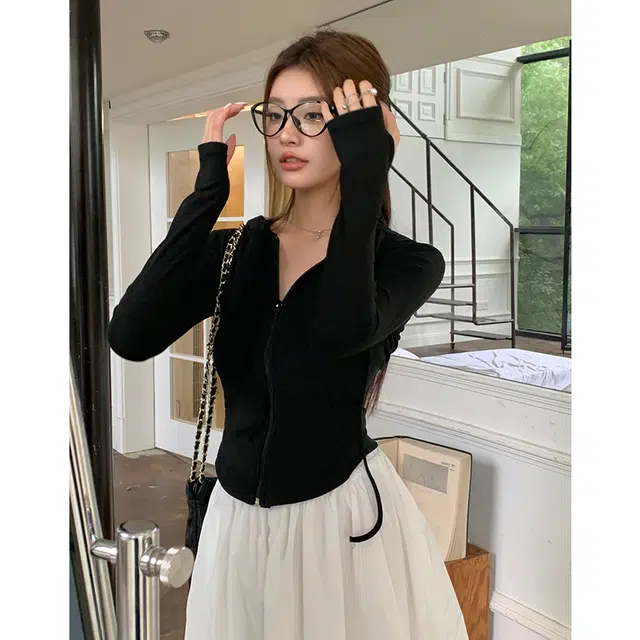 小菊川栗 简约时尚修身百搭休闲通勤运动卫衣 女款