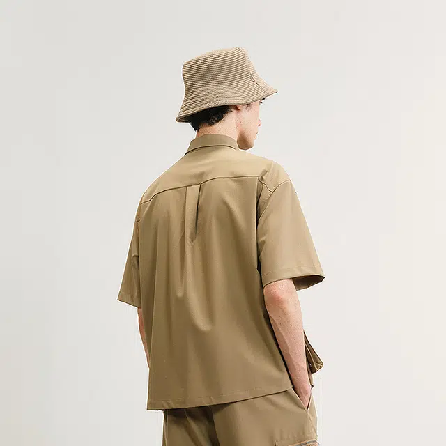 速写 美式复古百搭舒适时尚时髦设计简约户外短袖衬衫 男款