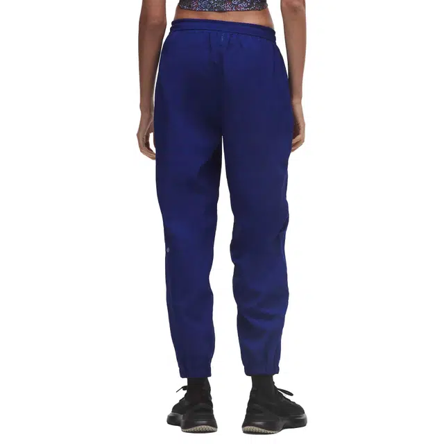 lululemon License to Train