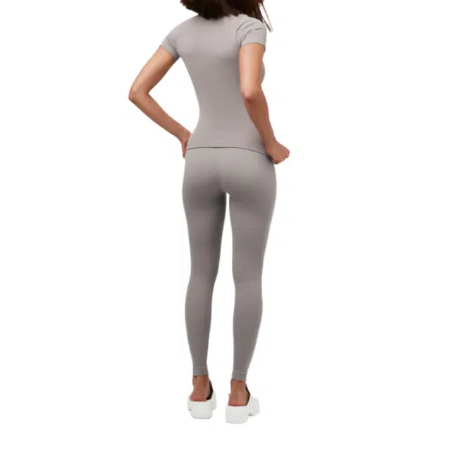 NAKED WARDROBE Fluid Sculpt T