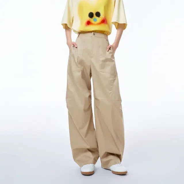 太平鸟 时尚舒适百搭休闲裤 女款 黑麦褐