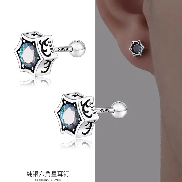 COUCH HEARTS s999 999