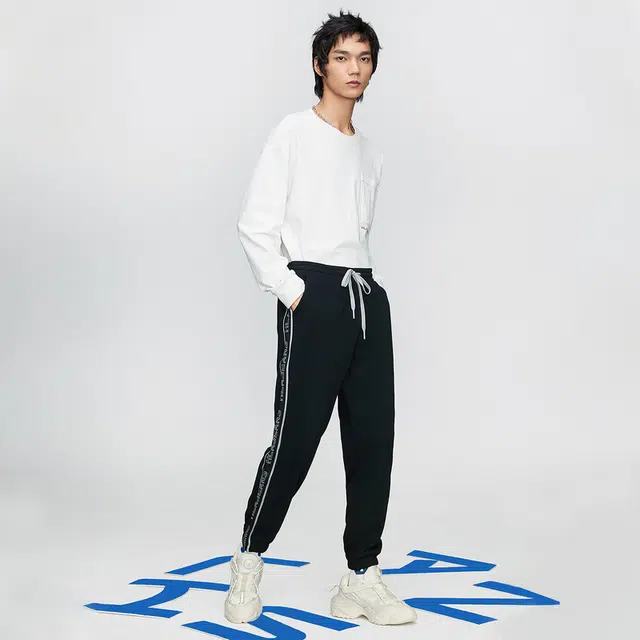 HLA JEANS