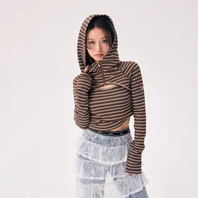 CHUU T